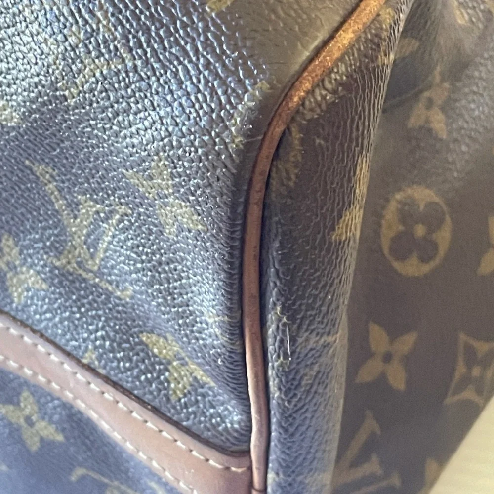 Louis Vuitton Vintage French Co. 1970 Monogram 35